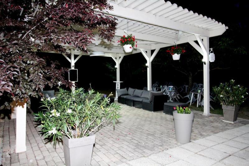 Auberge Des Pins Tourrettes Ngoại thất bức ảnh