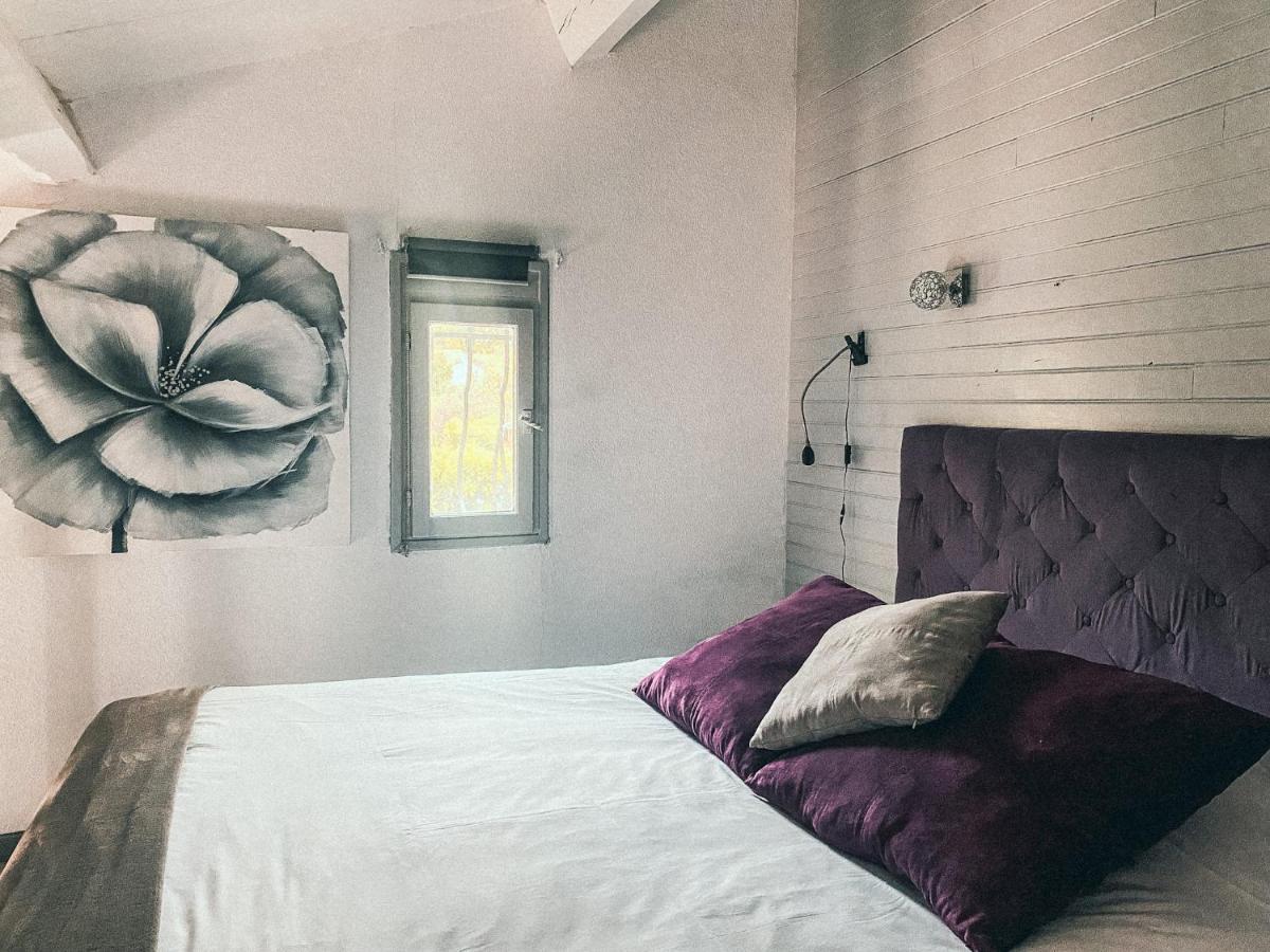 Auberge Des Pins Tourrettes Ngoại thất bức ảnh