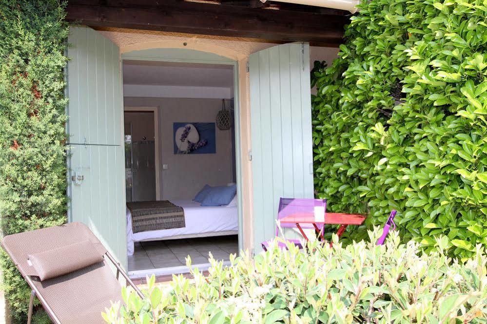 Auberge Des Pins Tourrettes Ngoại thất bức ảnh